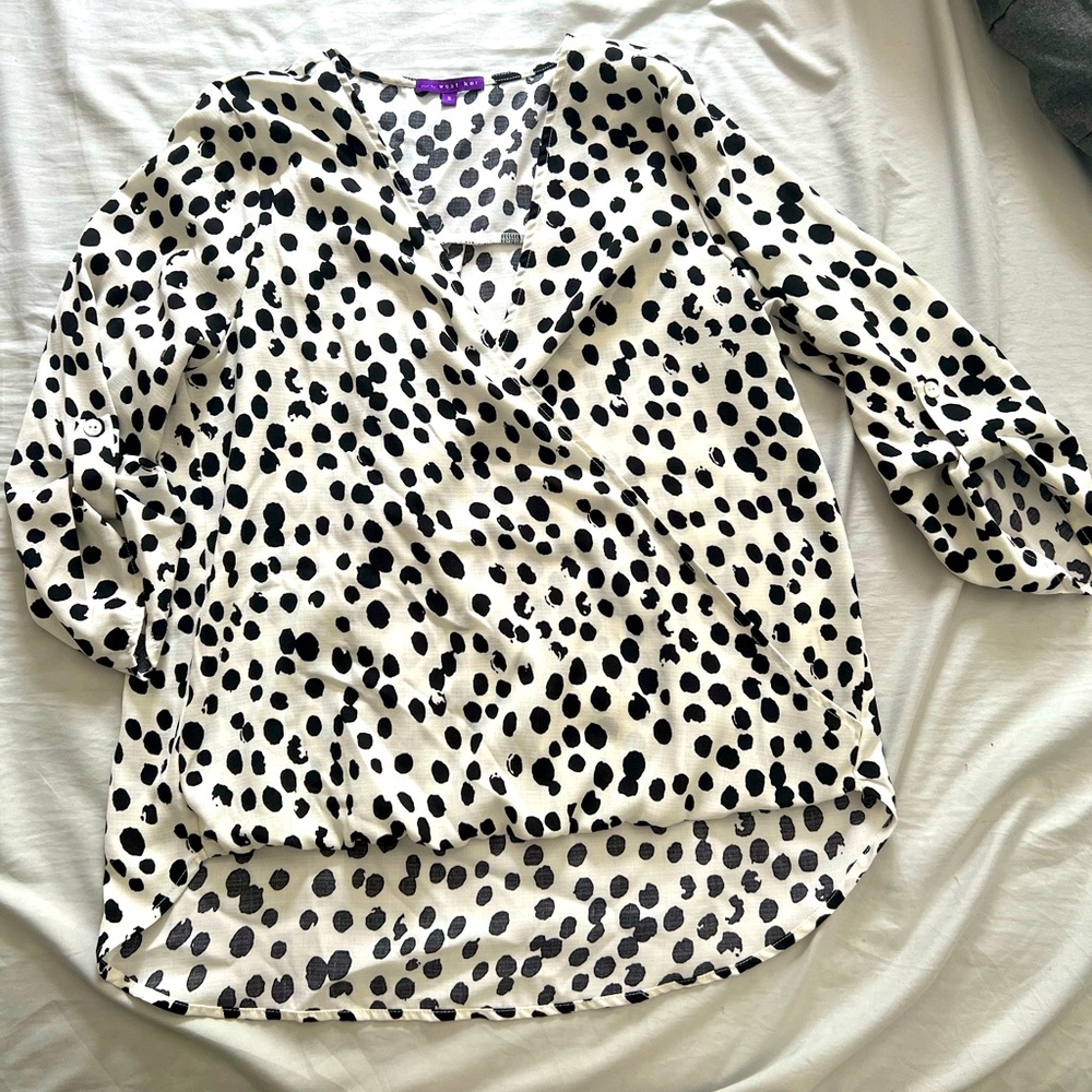 WEST KEI Blouse - Size Small - Picture 4 of 5